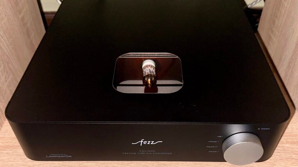 Fezz Audio Equinox DAC, by LampizatOr